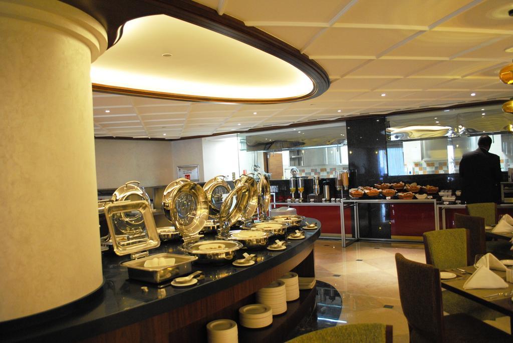 Raviz Center Point Hotel Dubai Dış mekan fotoğraf