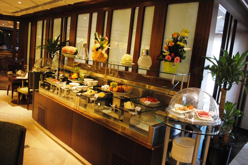 Raviz Center Point Hotel Dubai Dış mekan fotoğraf