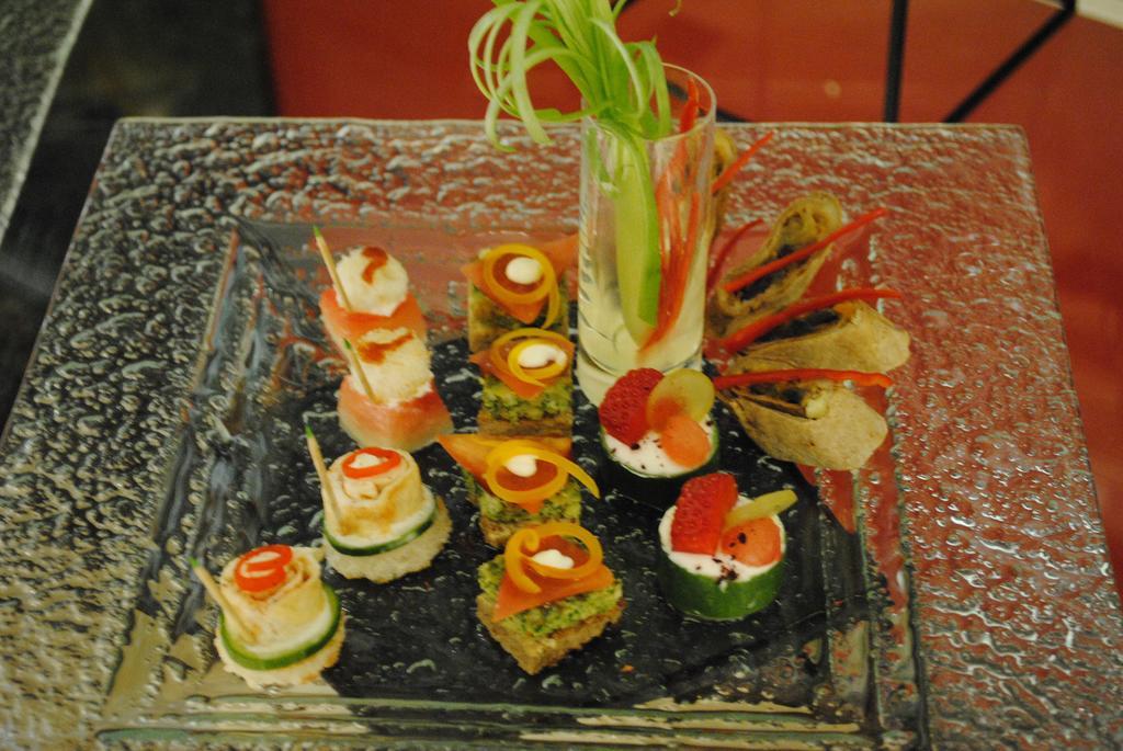 Raviz Center Point Hotel Dubai Dış mekan fotoğraf