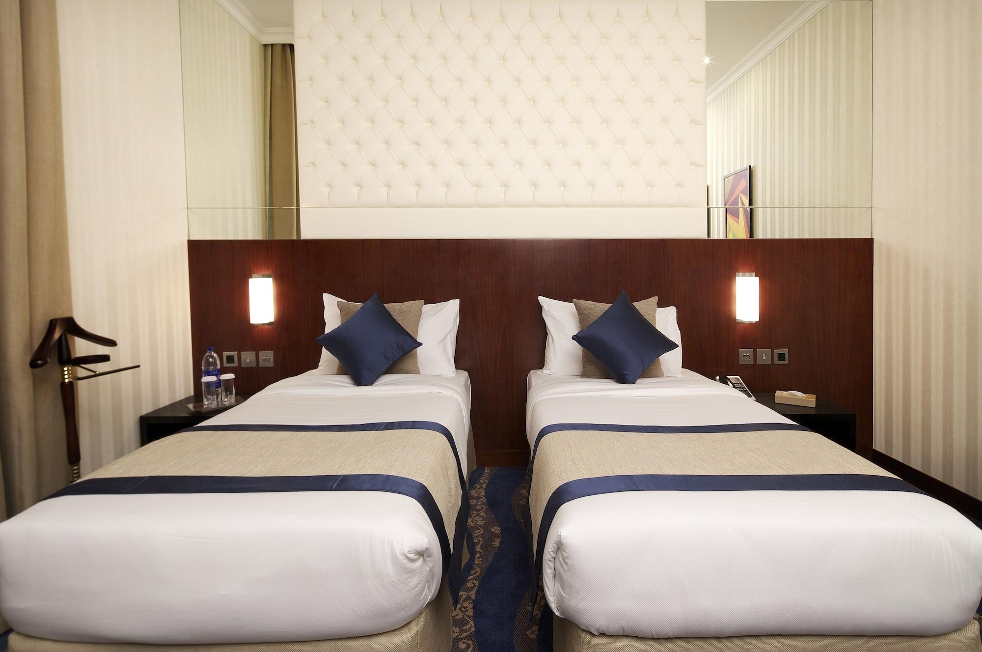 Raviz Center Point Hotel Dubai Dış mekan fotoğraf