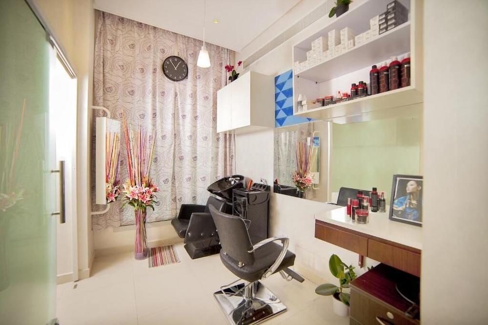 Raviz Center Point Hotel Dubai Dış mekan fotoğraf
