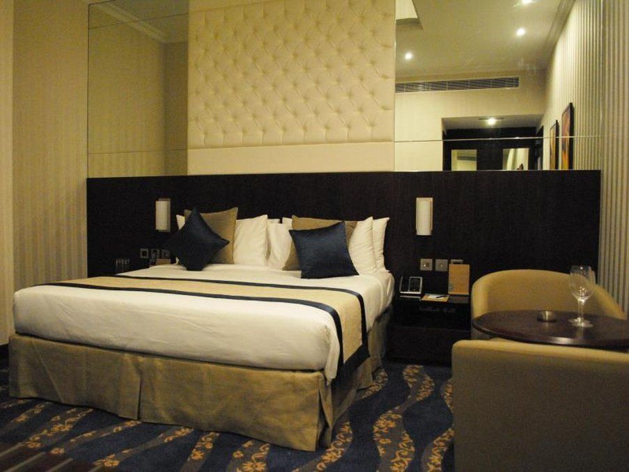 Raviz Center Point Hotel Dubai Dış mekan fotoğraf